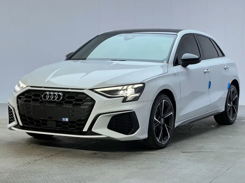 Audi A3 Facelift Sportback 35 TFSI Fashion Sport 2023