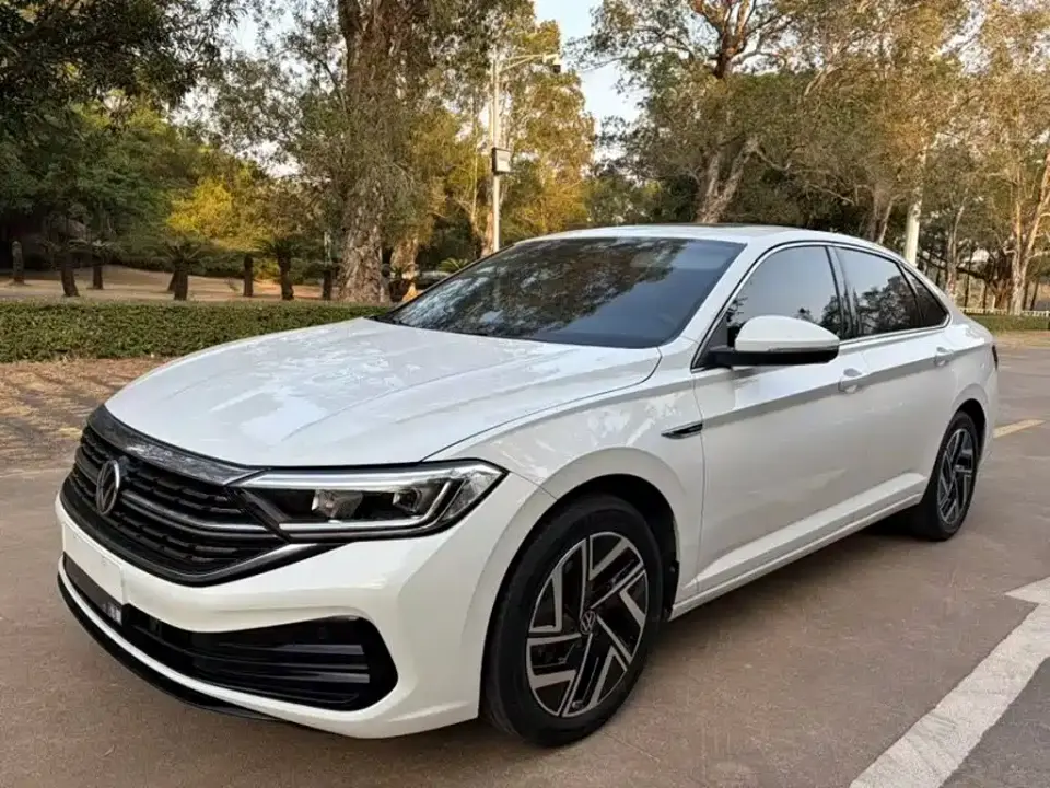 Volkswagen Sagitar Model Year 280TSI DSG Surpass Edition 2023