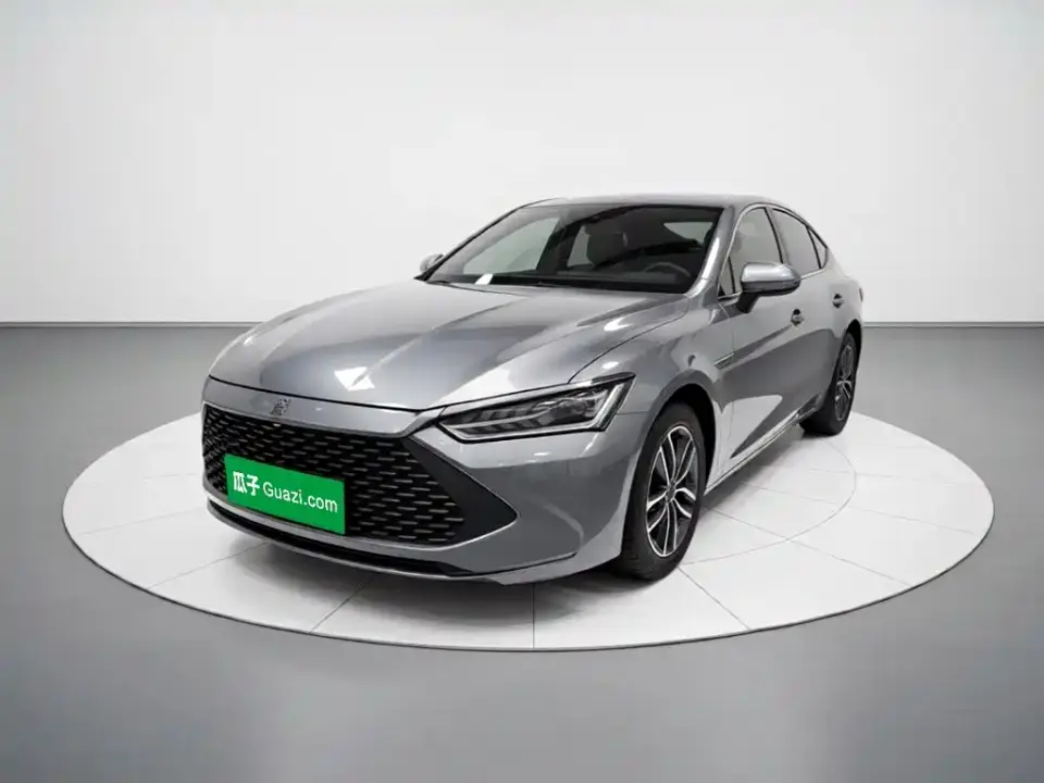 BYD Qin PLUS DM-i 120KM Premium 2022