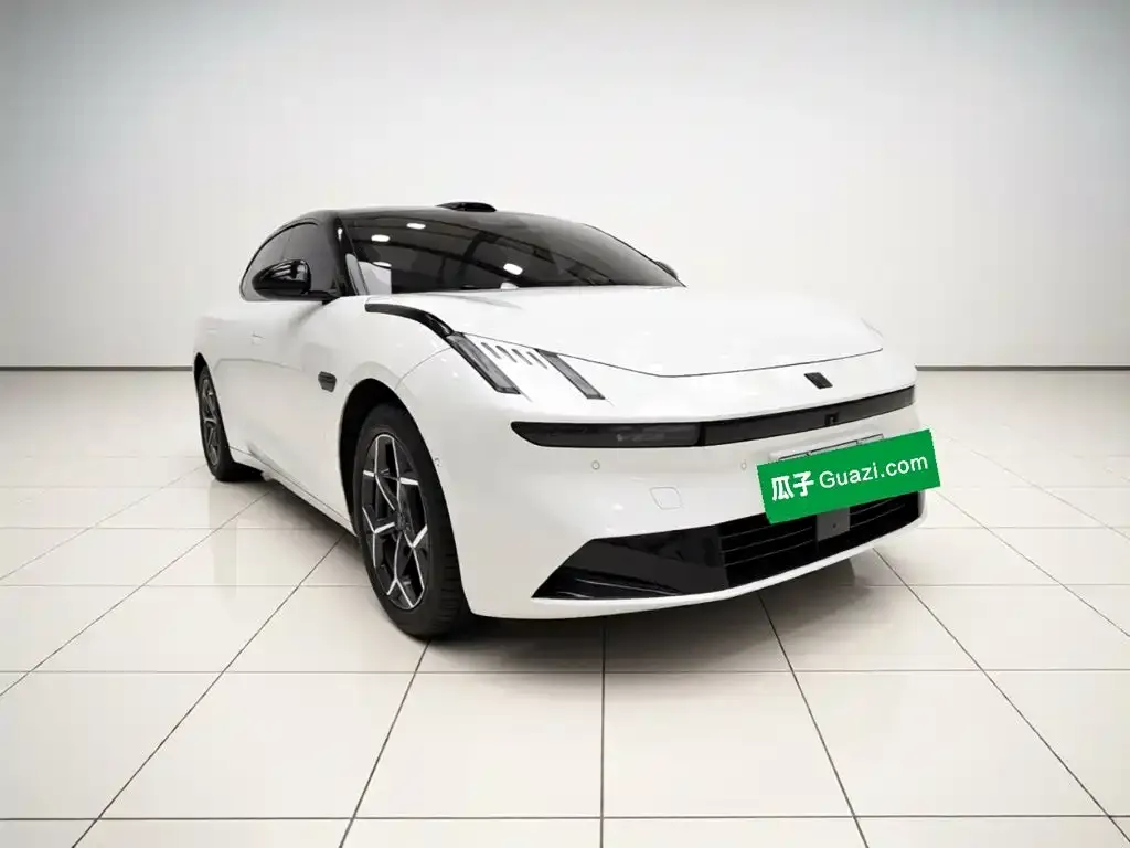 Lynk & Co 10 EM-P Facelift 240 AWD Ultra 2026 — фото 3