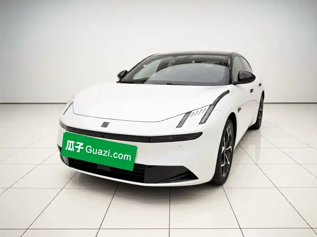 Lynk & Co 10 EM-P Facelift 240 AWD Ultra 2026