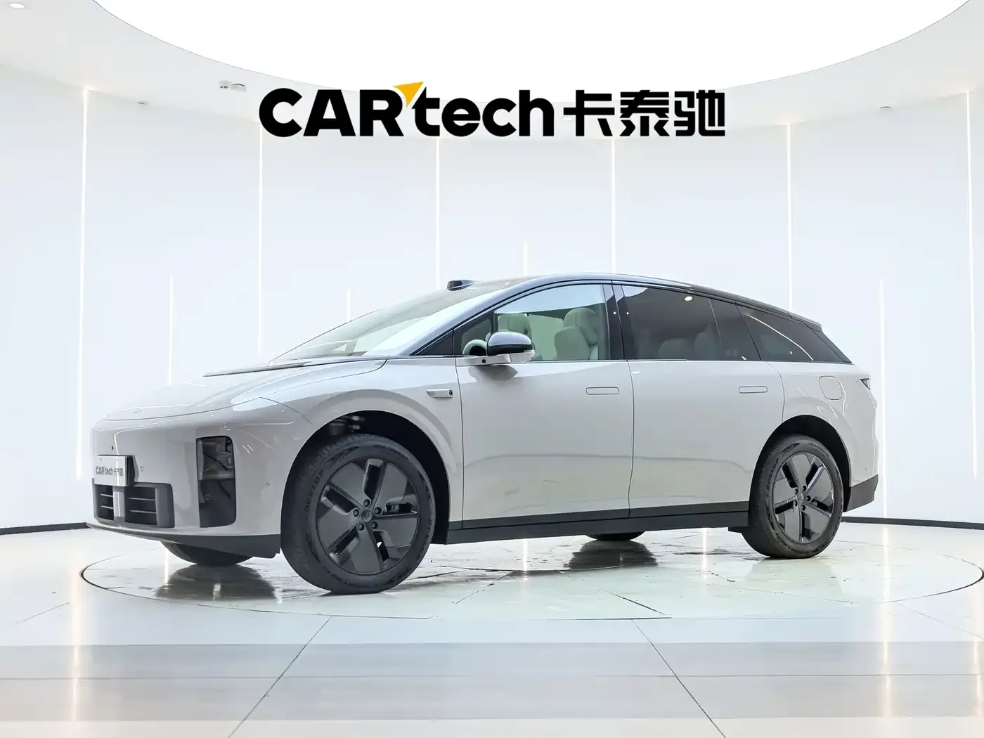 Li Auto i6 2WD Base Model 2025 — фото 11