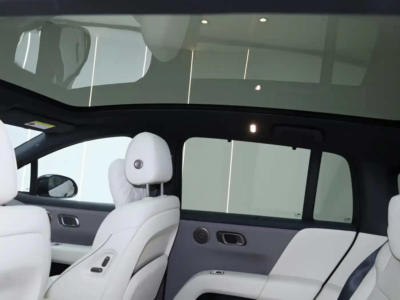 Li Auto i6 2WD Base Model 2025 — фото 21