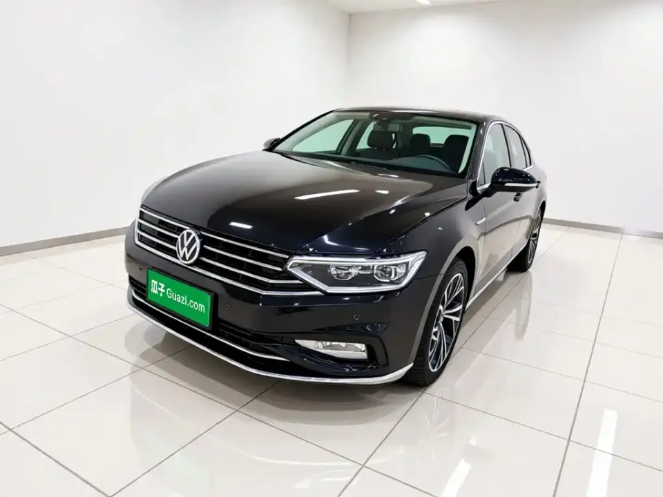 Volkswagen Magotan 330TSI DSG Luxury 2022