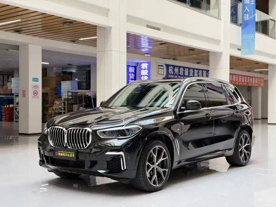 BMW X5 Model xDrive 40Li M Sport Package 2023