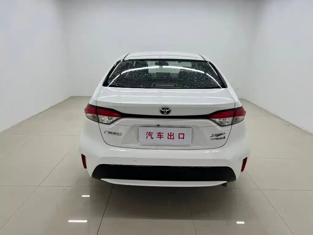 Toyota Levin Dual Engine 1.8H E-CVT Luxury Edition 2022 — фото 5
