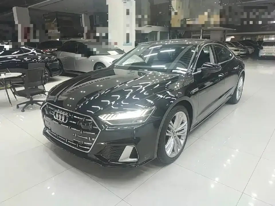 Audi A7L Model Year 45 TFSI quattro Premium 2026
