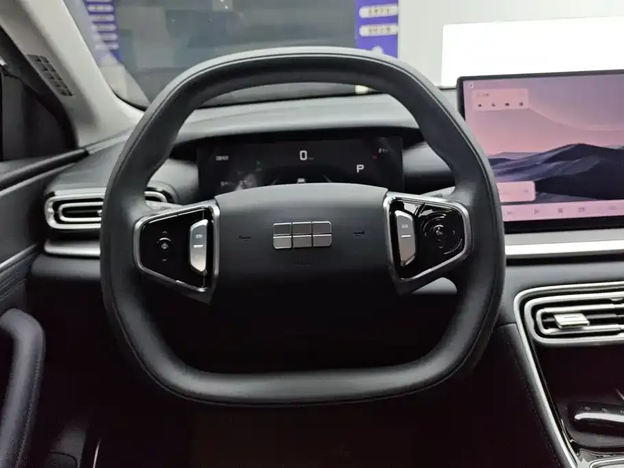 Geely Galaxy Galaxy Stellar 6 60km Voyager Edition 2025 — фото 15