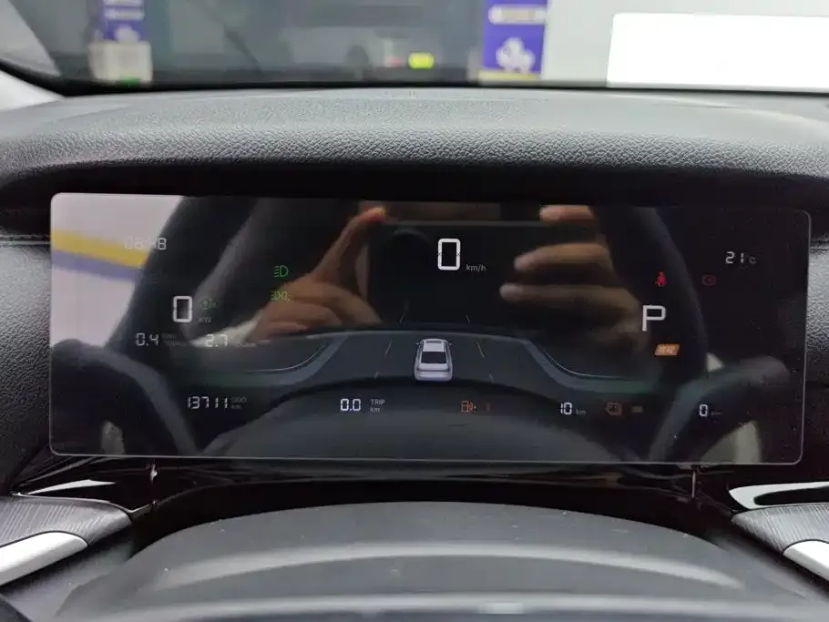 Geely Galaxy Galaxy Stellar 6 60km Voyager Edition 2025 — фото 14