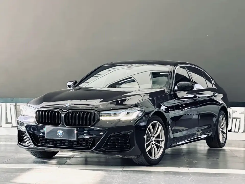 BMW 5 Series 525Li M Sport Package 2020