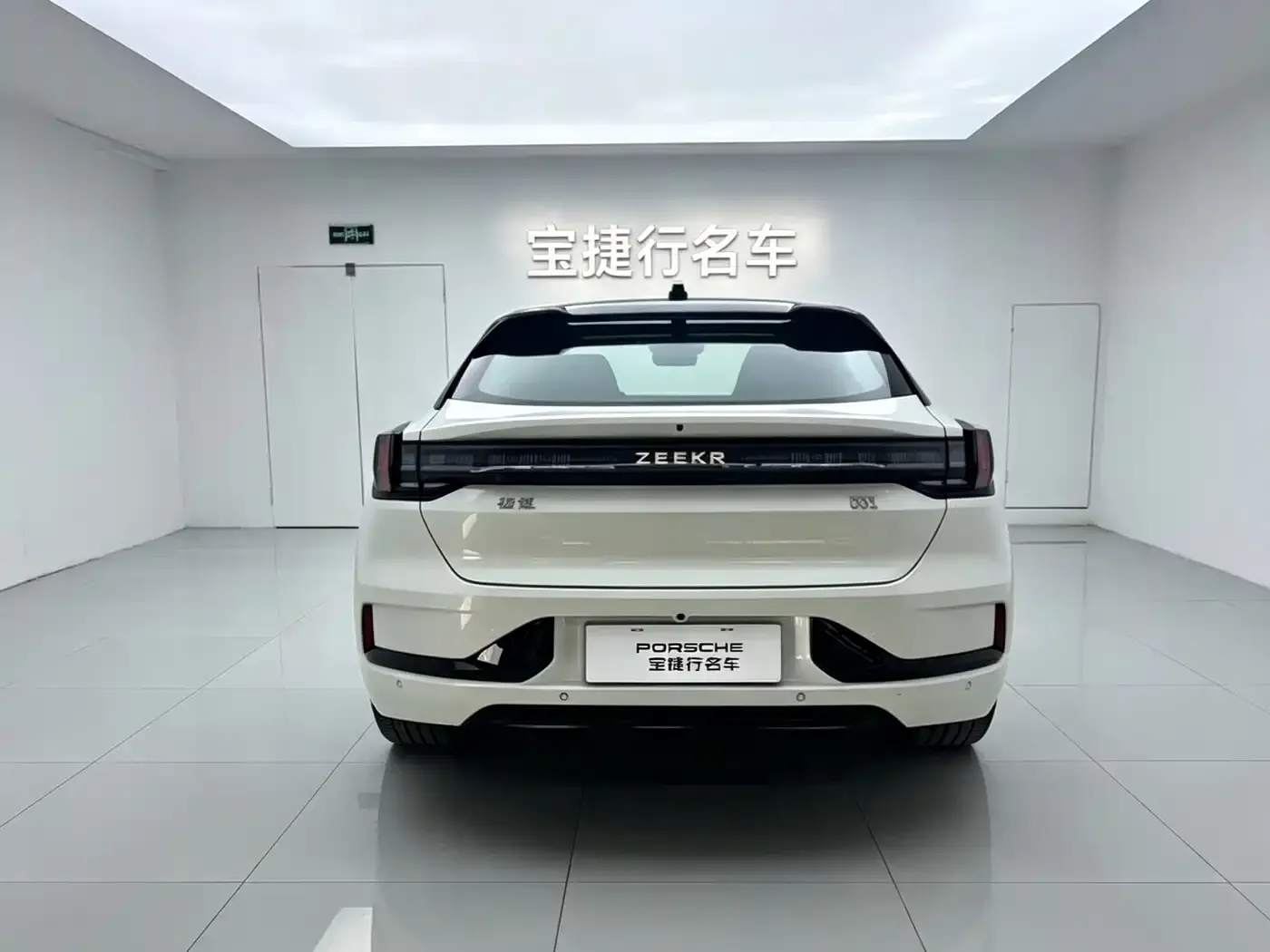 Zeekr 001 WE Edition 100kWh 2024 — фото 4