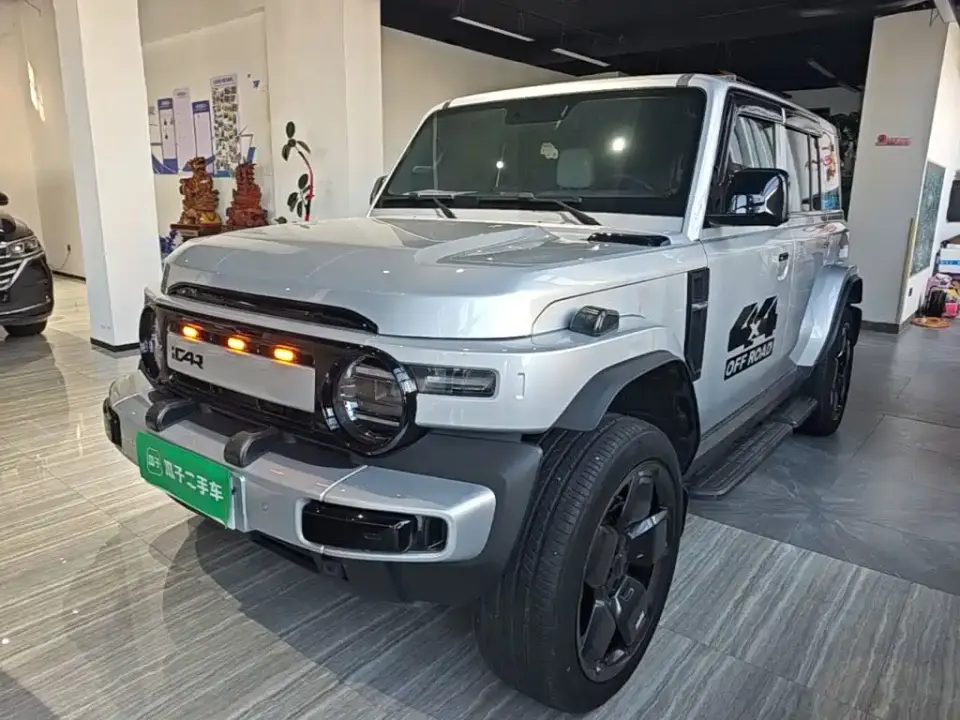 iCar V23 501 AWD Premium Edition 2024