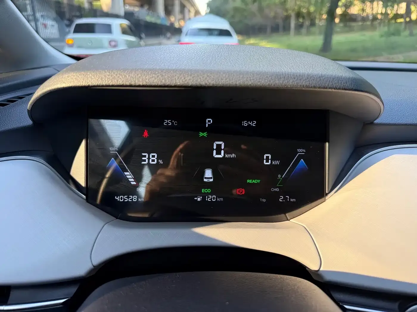 Besturn Bestune NAT PRO Comfort Travel Edition 419km 2024 — фото 7
