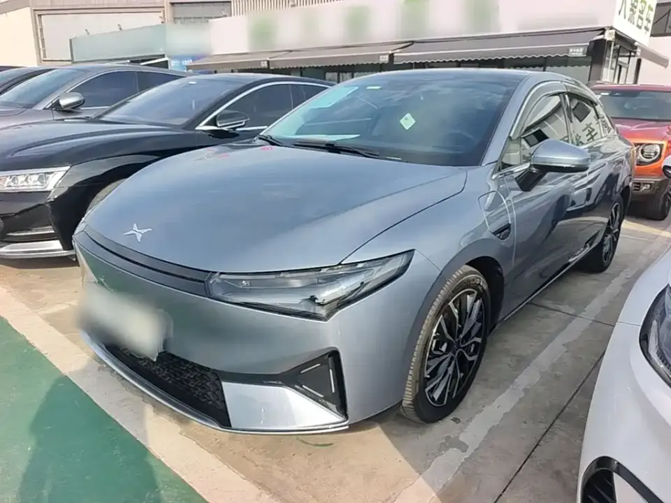 XPeng P5 Model 460E+ 2023