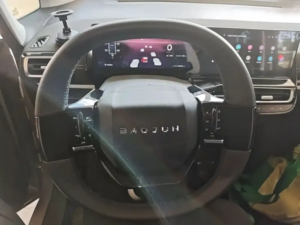 Baojun KiWi EV DJI Edition LFP 2022 — фото 11