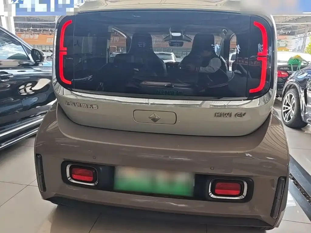Baojun KiWi EV DJI Edition LFP 2022 — фото 6