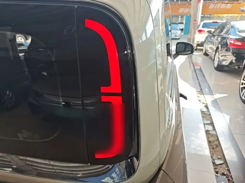 Baojun KiWi EV DJI Edition LFP 2022 — фото 8