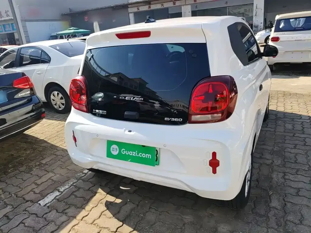 Roewe Kaiwei CLEVER 311km Vitality Bobo Edition 2023 — фото 6