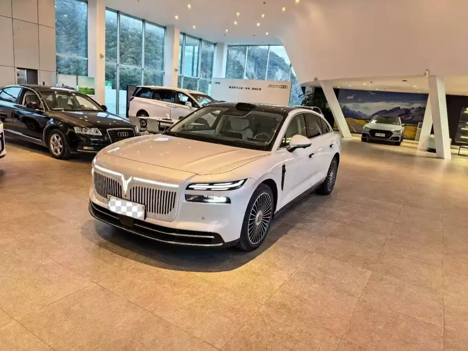 Voyah Auto VOYAH Zhuiguang L Mid-configuration Model 2025