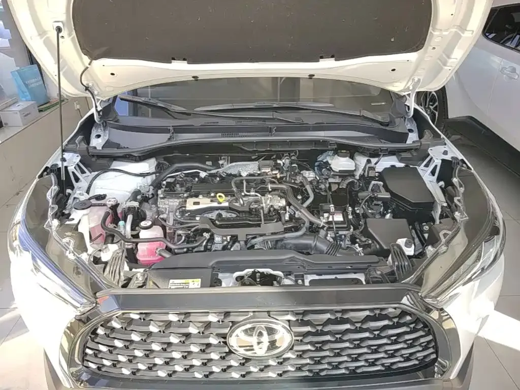Toyota Corolla Cross 2.0L Smart Hybrid Dual Engine Pioneer Edition 2025 — фото 20