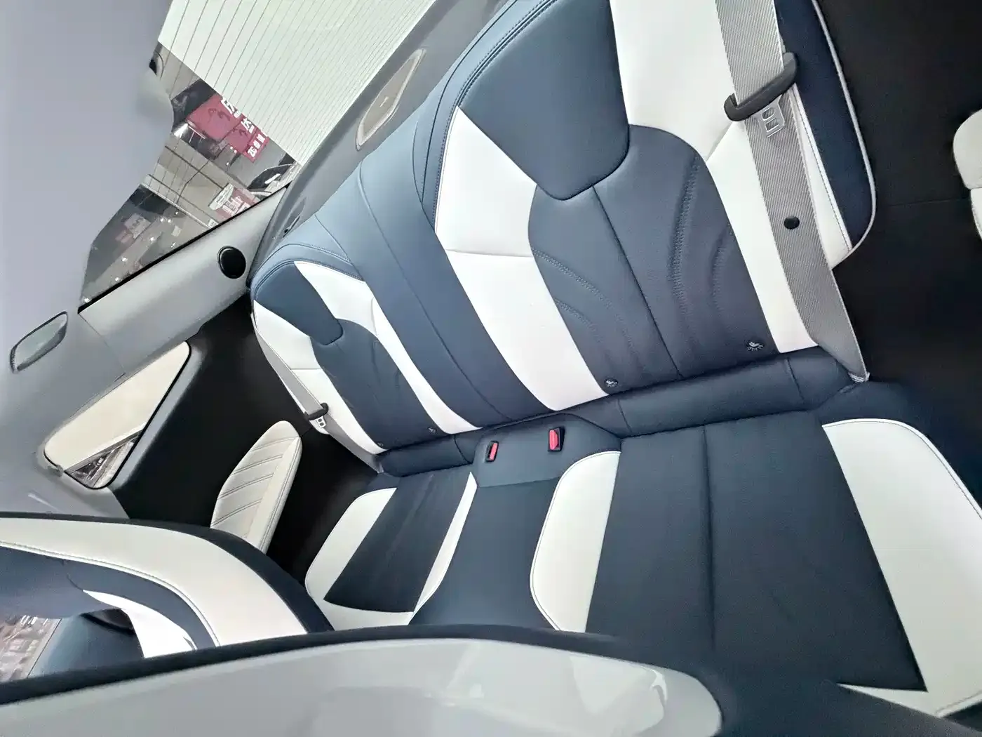 Neta Nezha GT 580 AWD Sport Edition 2023 — фото 19