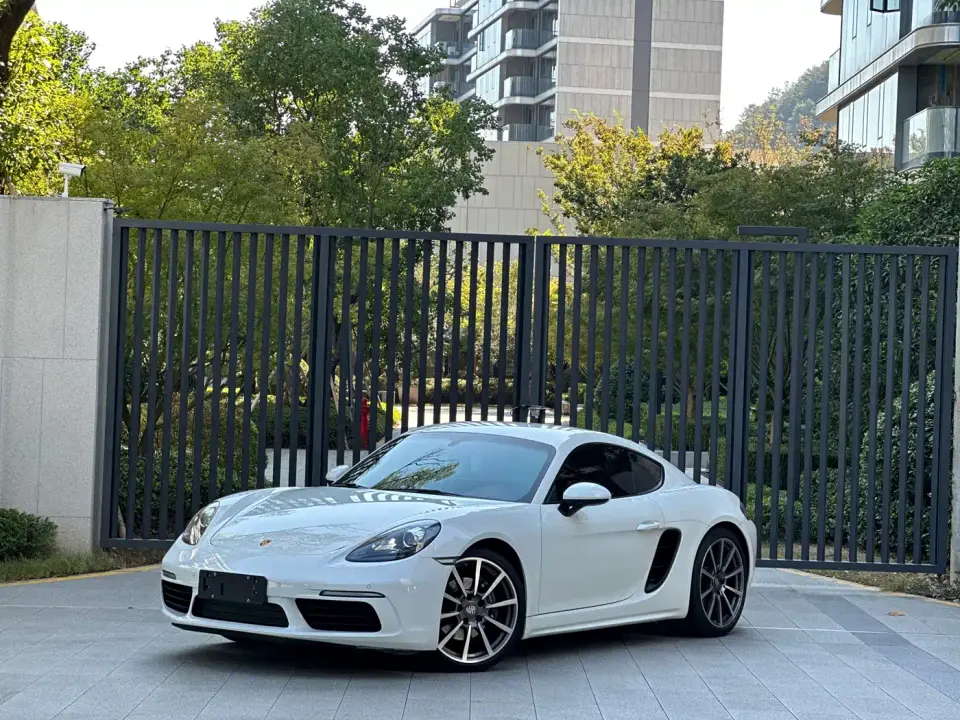Porsche 718 Cayman 2.0T 2021