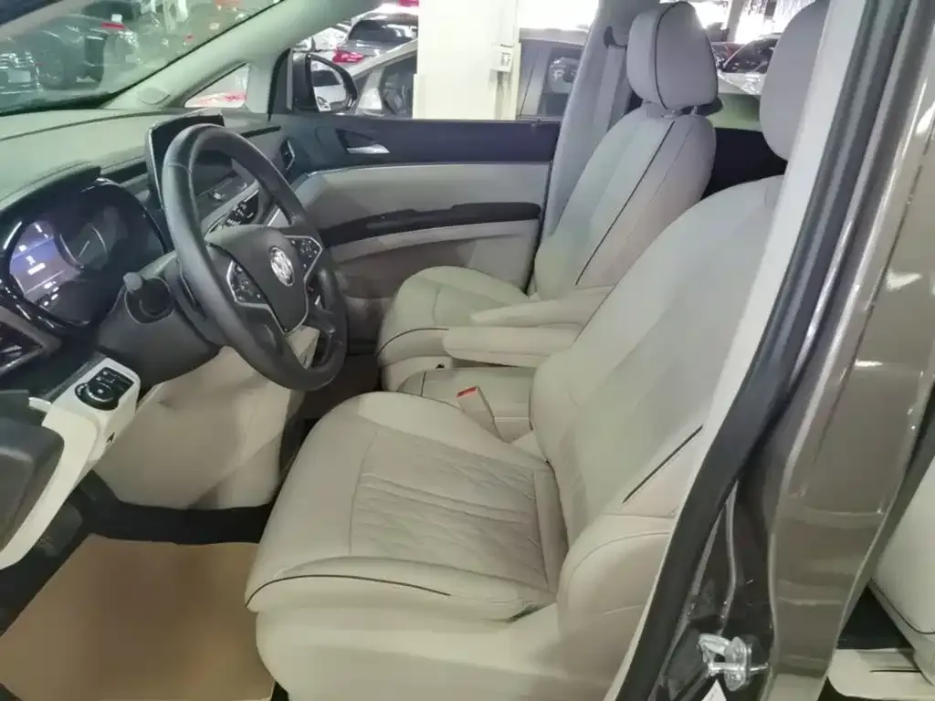 Buick GL8 Land Business Class 652T Luxury 2022 — фото 15