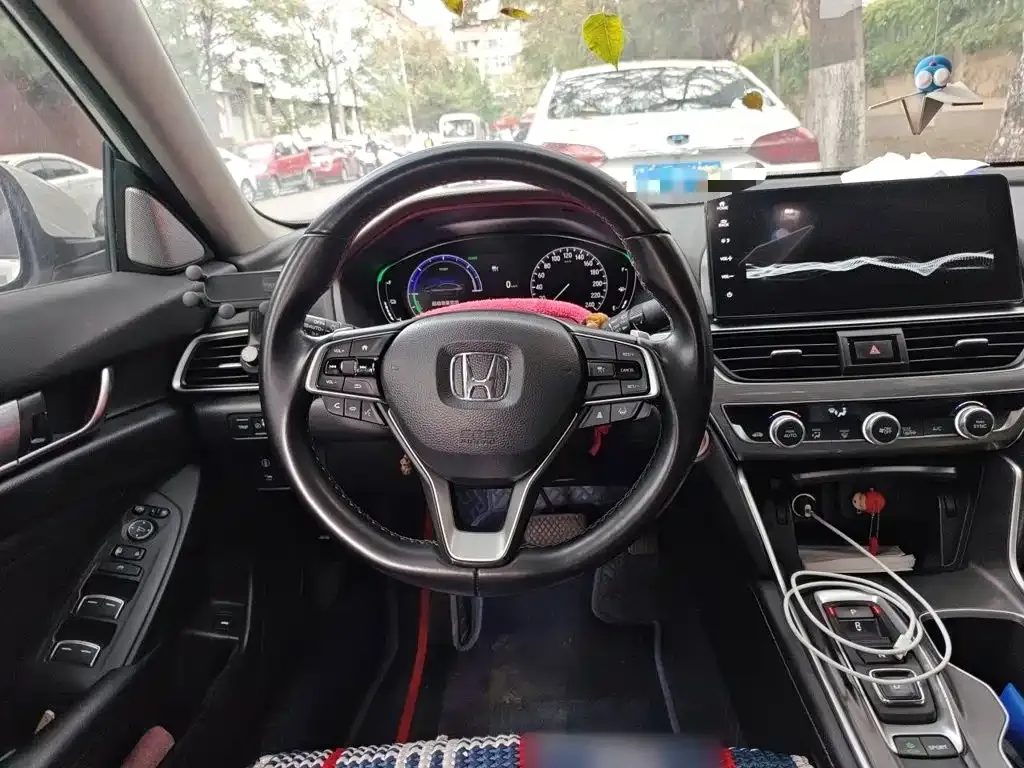 Honda Accord Sharp Hybrid 2.0L Sharp Leader Edition 2023 — фото 12