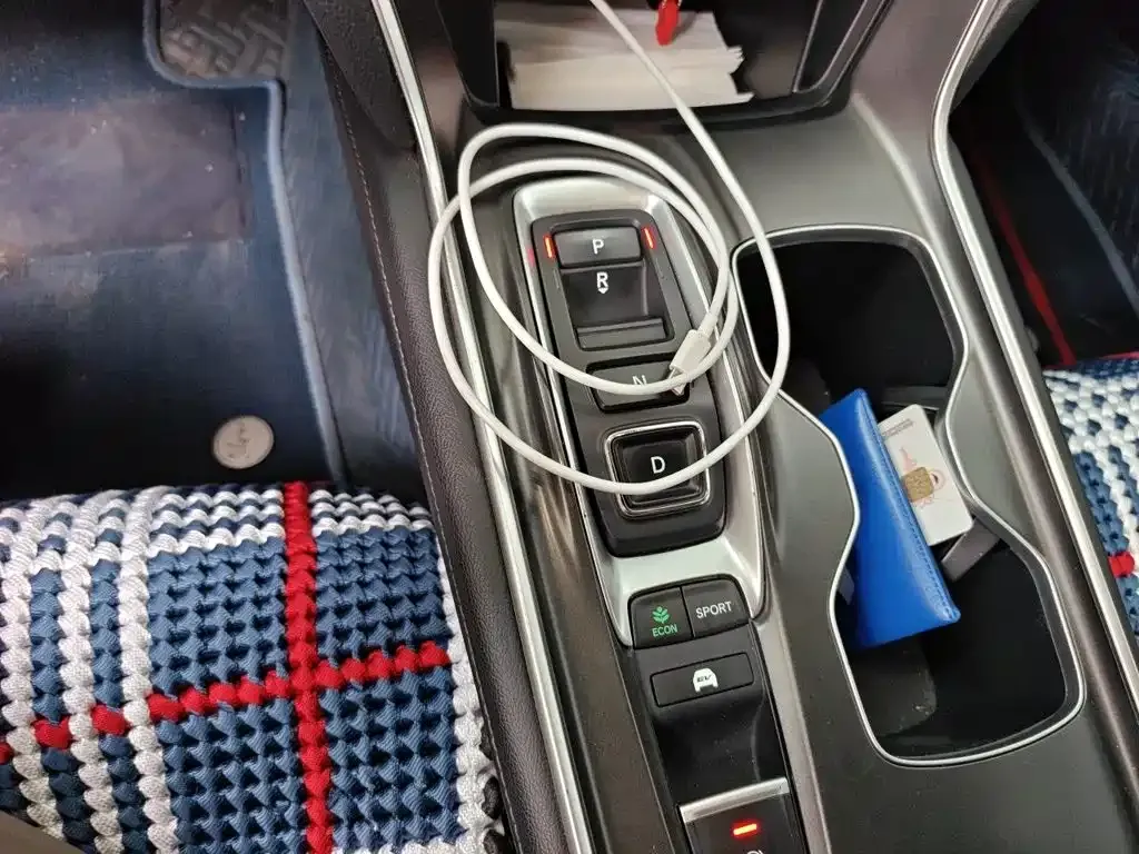 Honda Accord Sharp Hybrid 2.0L Sharp Leader Edition 2023 — фото 16