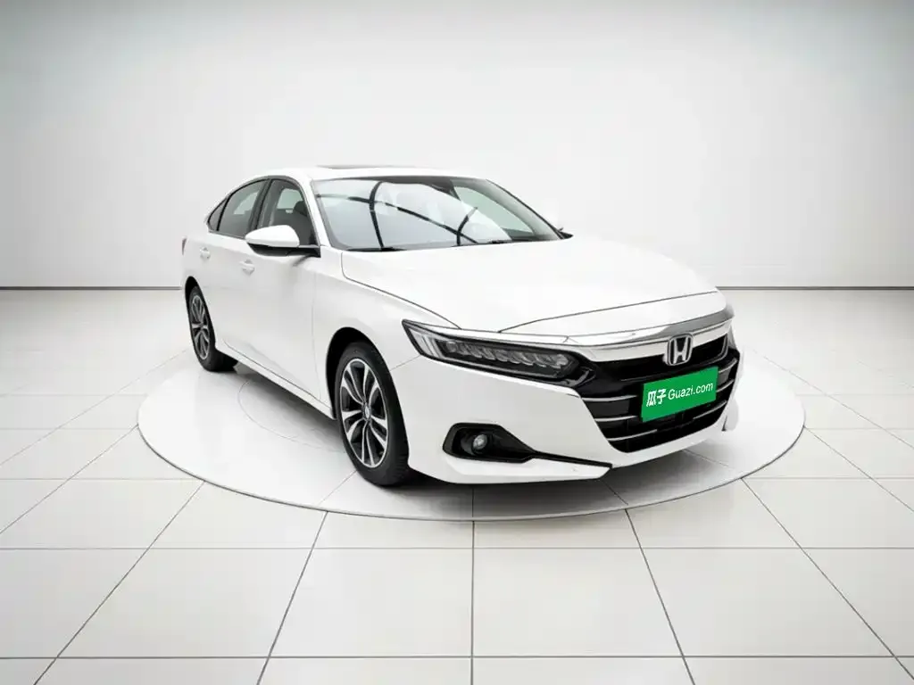 Honda Accord Sharp Hybrid 2.0L Sharp Leader Edition 2023 — фото 3