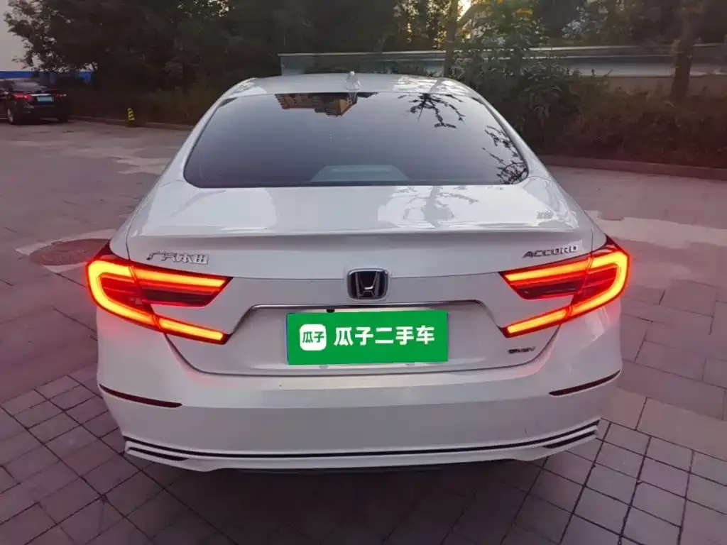 Honda Accord Sharp Hybrid 2.0L Sharp Leader Edition 2023 — фото 6