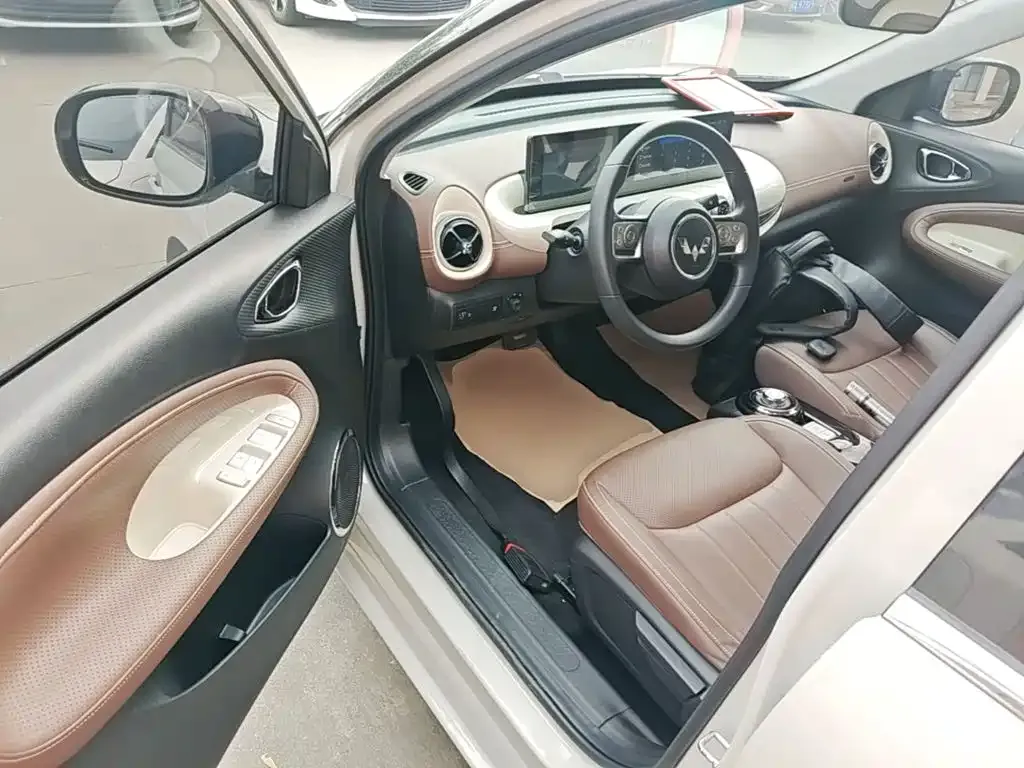 Wuling Motors Wuling Bingo Model 333km Joy+ Version 2024 — фото 16