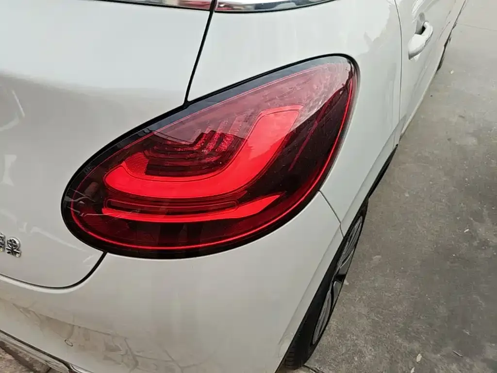 Wuling Motors Wuling Bingo Model 333km Joy+ Version 2024 — фото 8