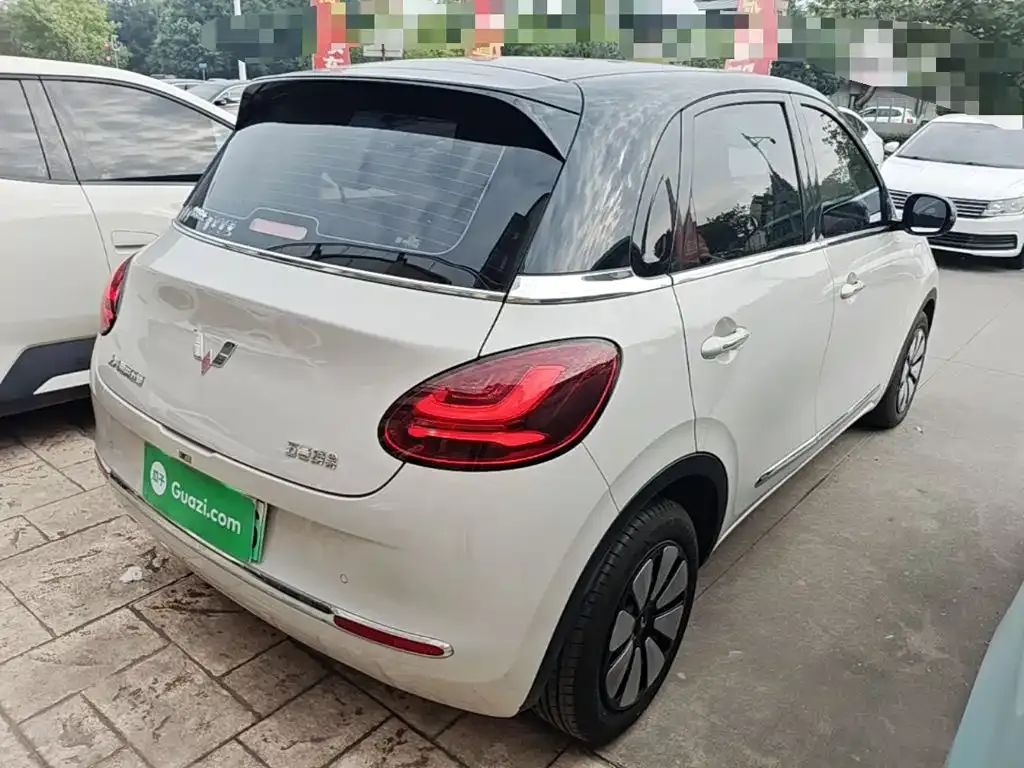 Wuling Motors Wuling Bingo Model 333km Joy+ Version 2024 — фото 7