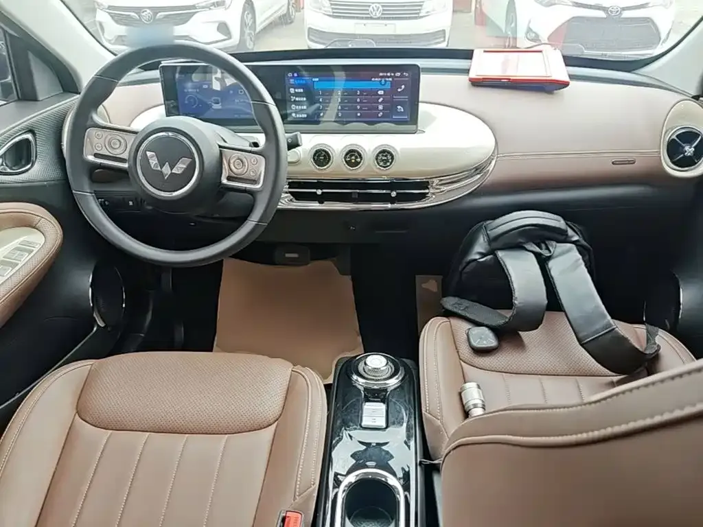Wuling Motors Wuling Bingo Model 333km Joy+ Version 2024 — фото 10