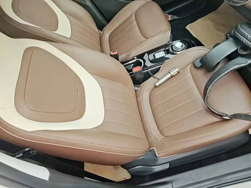 Wuling Motors Wuling Bingo Model 333km Joy+ Version 2024 — фото 25