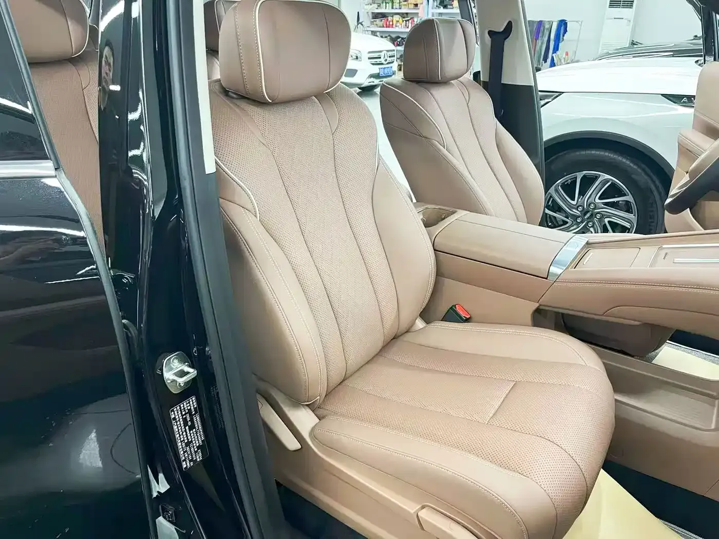 Wuling Motors Wuling Starlight L 2026 — фото 19