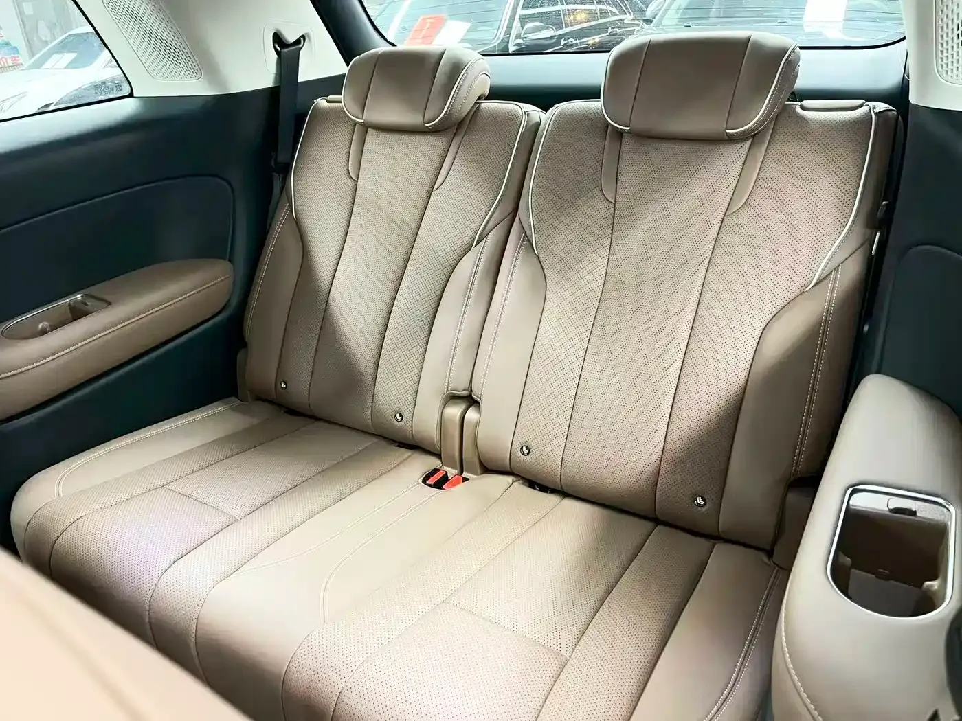 Wuling Motors Wuling Starlight L 2026 — фото 11
