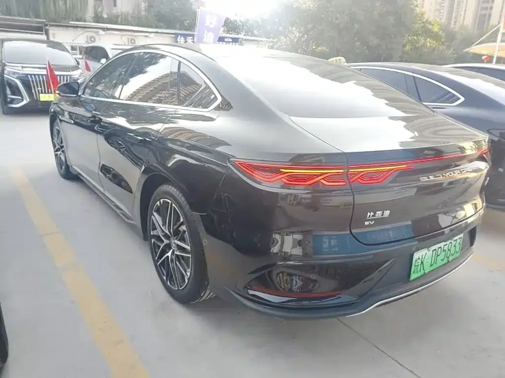 BYD Han Model EV 605KM Premium Version 2024 — фото 5