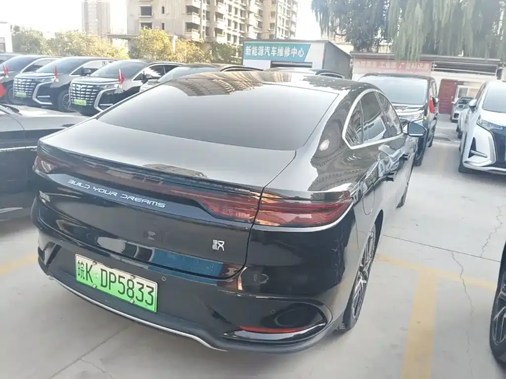 BYD Han Model EV 605KM Premium Version 2024 — фото 7