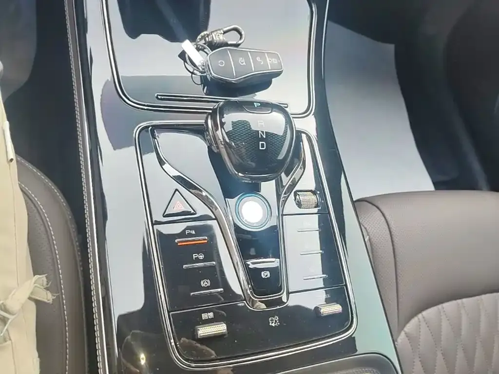 BYD Han Model EV 605KM Premium Version 2024 — фото 14