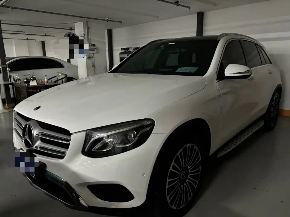 Mercedes-Benz GLC-Class Model GLC 200 L 4MATIC 2019