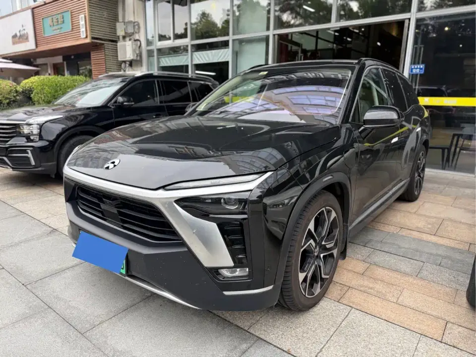 NIO ES8 415KM Signature Edition 6-Seater 2020
