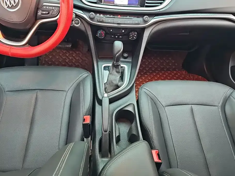 Buick Excelle Facelift 1.3T Auto Mild Hybrid Elite 2021 — фото 16