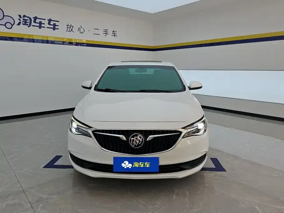 Buick Excelle Facelift 1.3T Auto Mild Hybrid Elite 2021 — фото 2