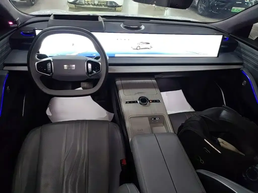 Geely Galaxy Galaxy E8 665km RWD Starship Voyager Edition 2024 — фото 10