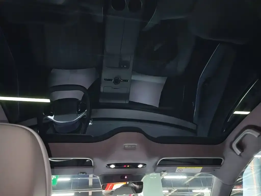 Geely Galaxy Galaxy E8 665km RWD Starship Voyager Edition 2024 — фото 18