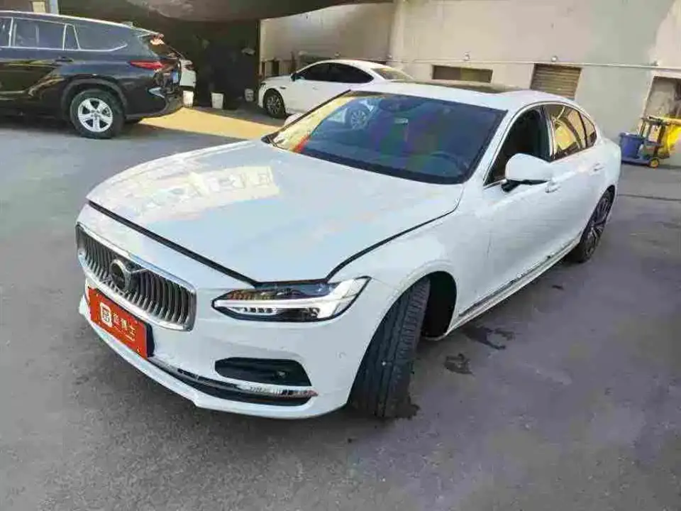 Volvo S90 B5 Elegance Luxury Edition 2021