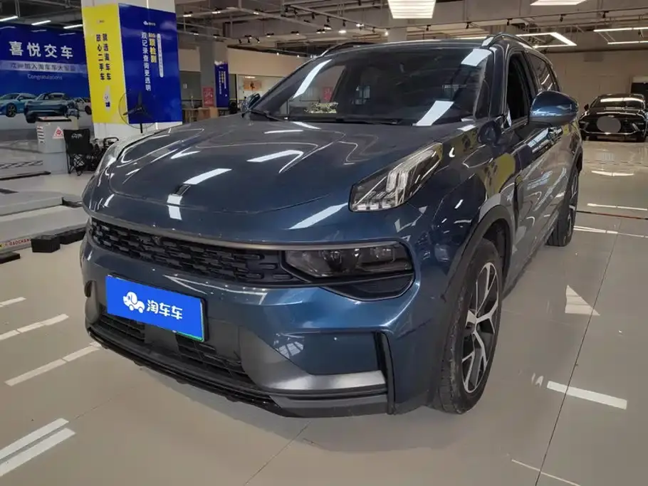 Lynk & Co 01 EM-P 1.5TD PHEV Plus 2023