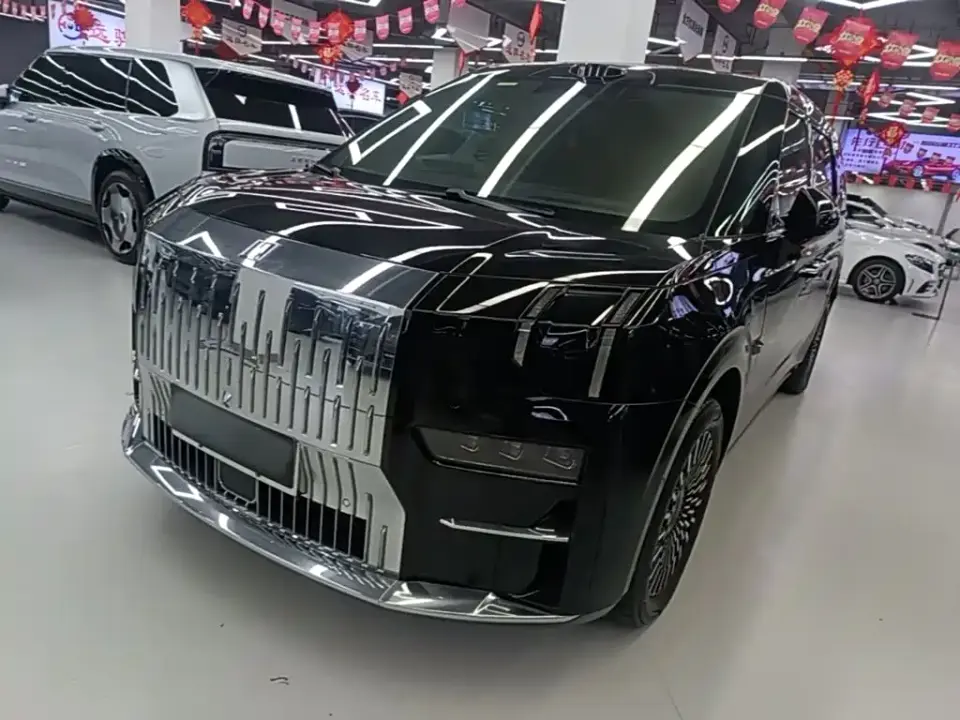 Zeekr 009 6-seat Executive AWD 108kWh 2025
